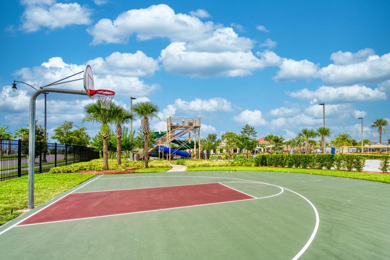 Amazing Home With A Nice Private Pool Near Disneyキシミー エクステリア 写真