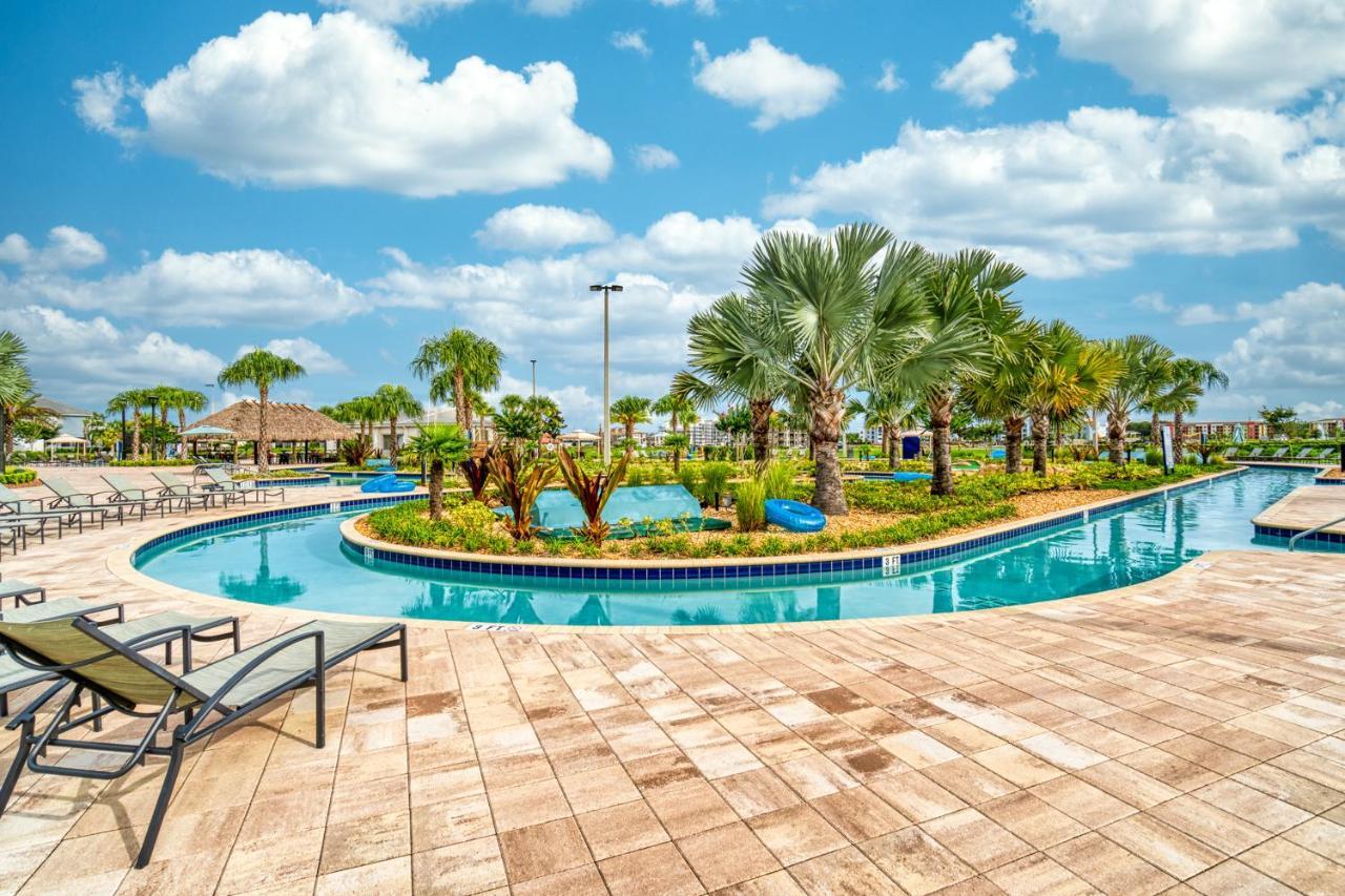 Amazing Home With A Nice Private Pool Near Disneyキシミー エクステリア 写真