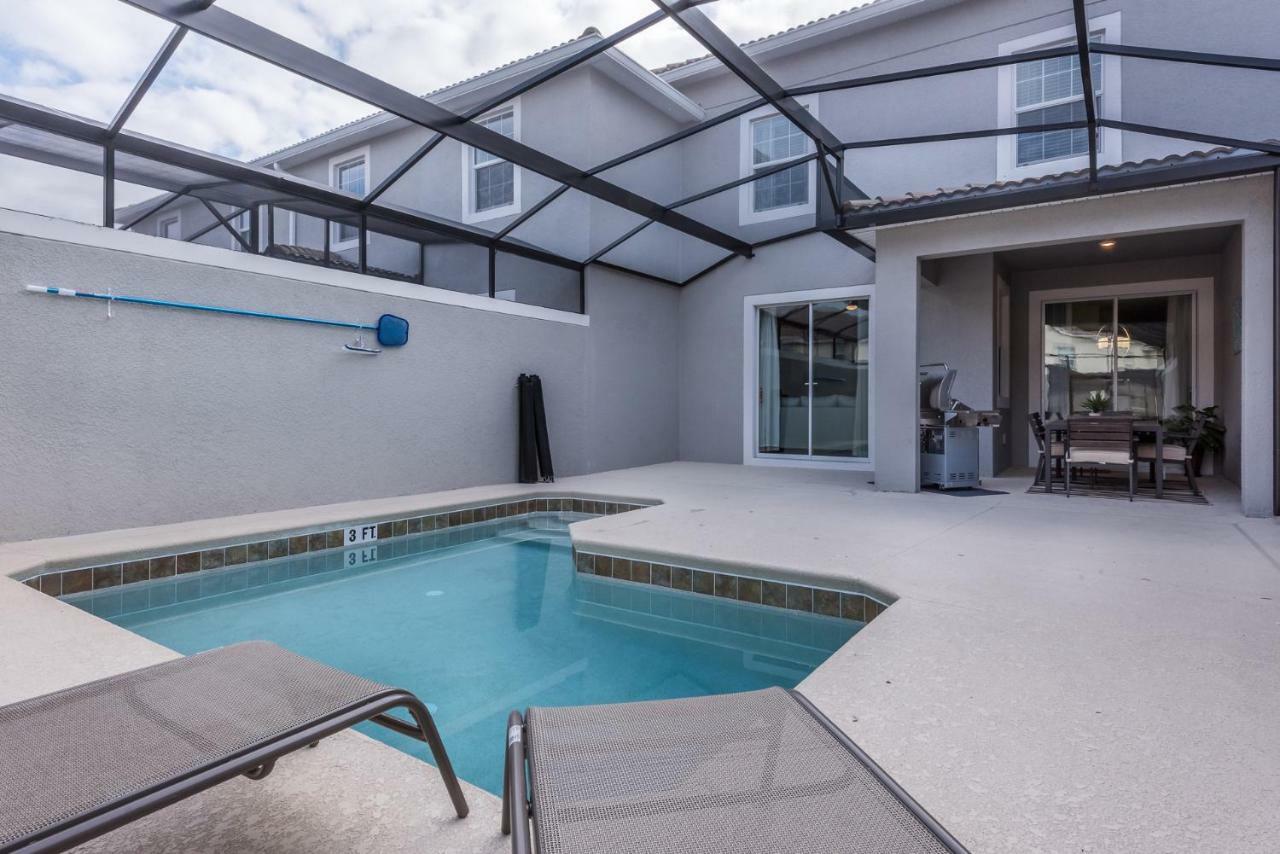 Amazing Home With A Nice Private Pool Near Disneyキシミー エクステリア 写真